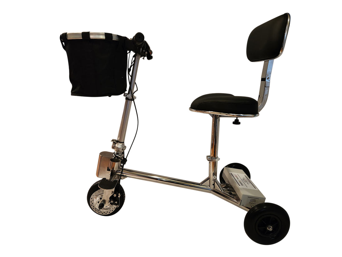 SmartScoot lightweight foldable 3-wheel mobility scooter