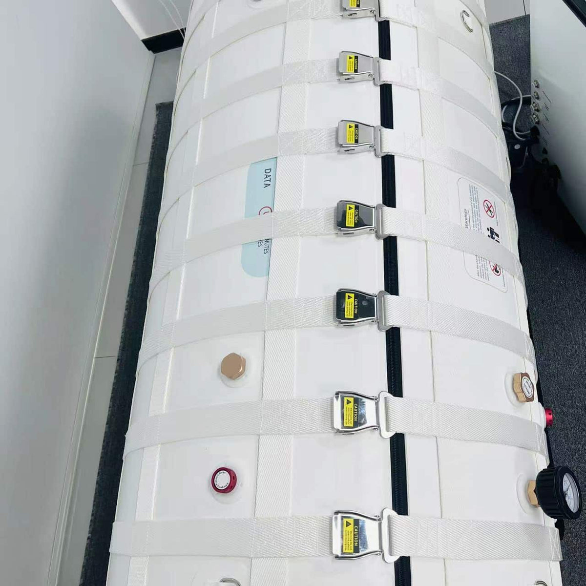 TecnoLay Pro 2.0 ATA Portable Soft Lying Hyperbaric Chamber Home