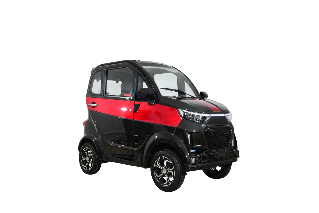 Green Transporter Q Express enclosed all-weather cabin scooter