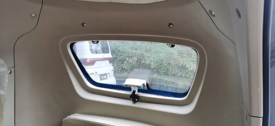 GIO Golf Enclosed Mobility Scooter 1200W Heated Cabin Bluetooth