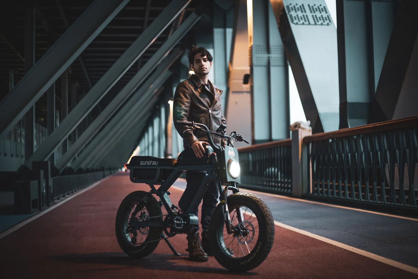 EUNORAU Flash 2.0 52V 1000W Mid-Drive Triple Battery eBike 220mi