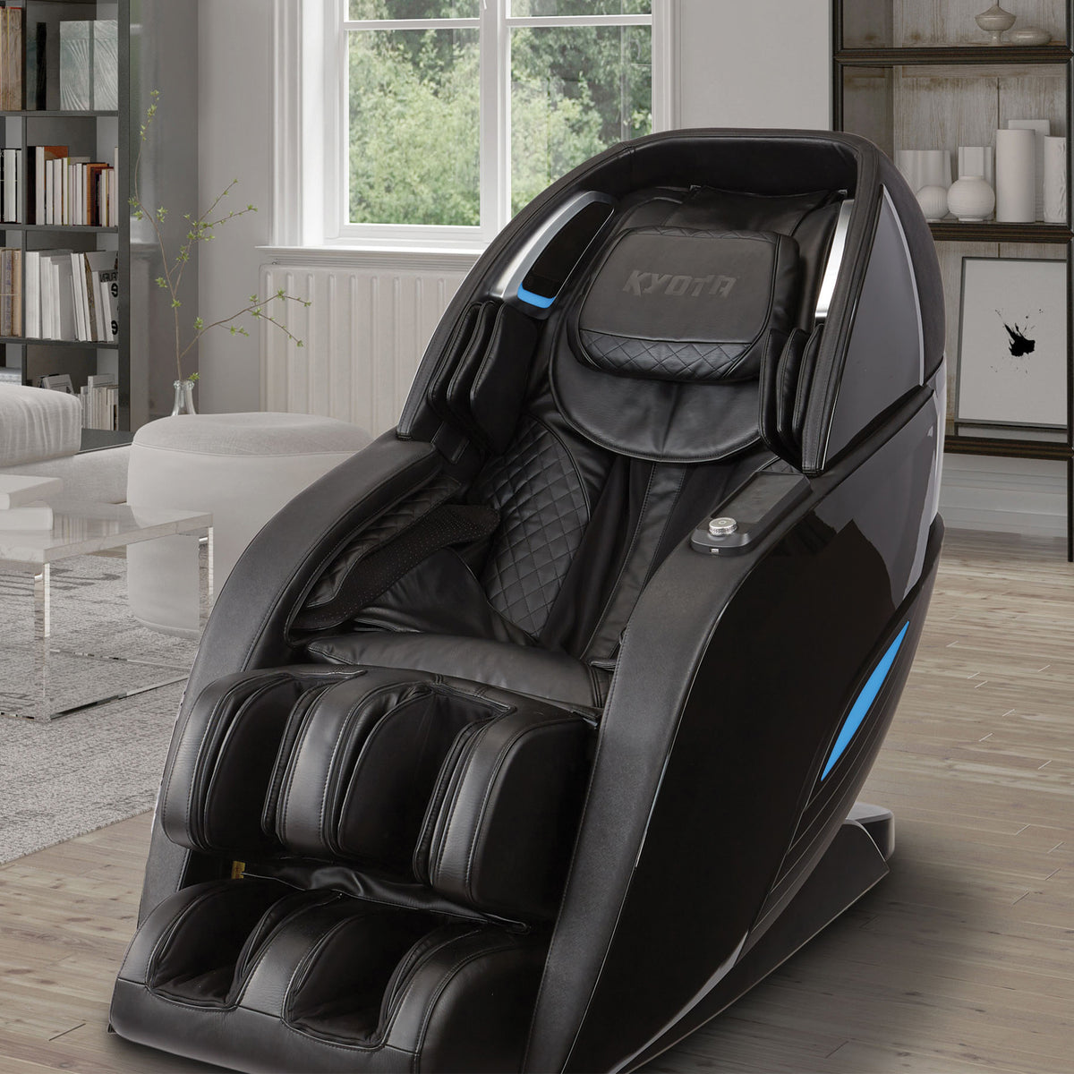 Kyota Yutaka M898 Massage Chair | Black