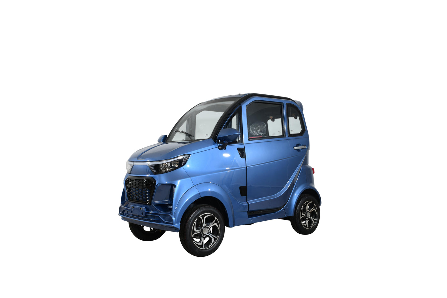 Green Transporter Q Express enclosed all-weather cabin scooter