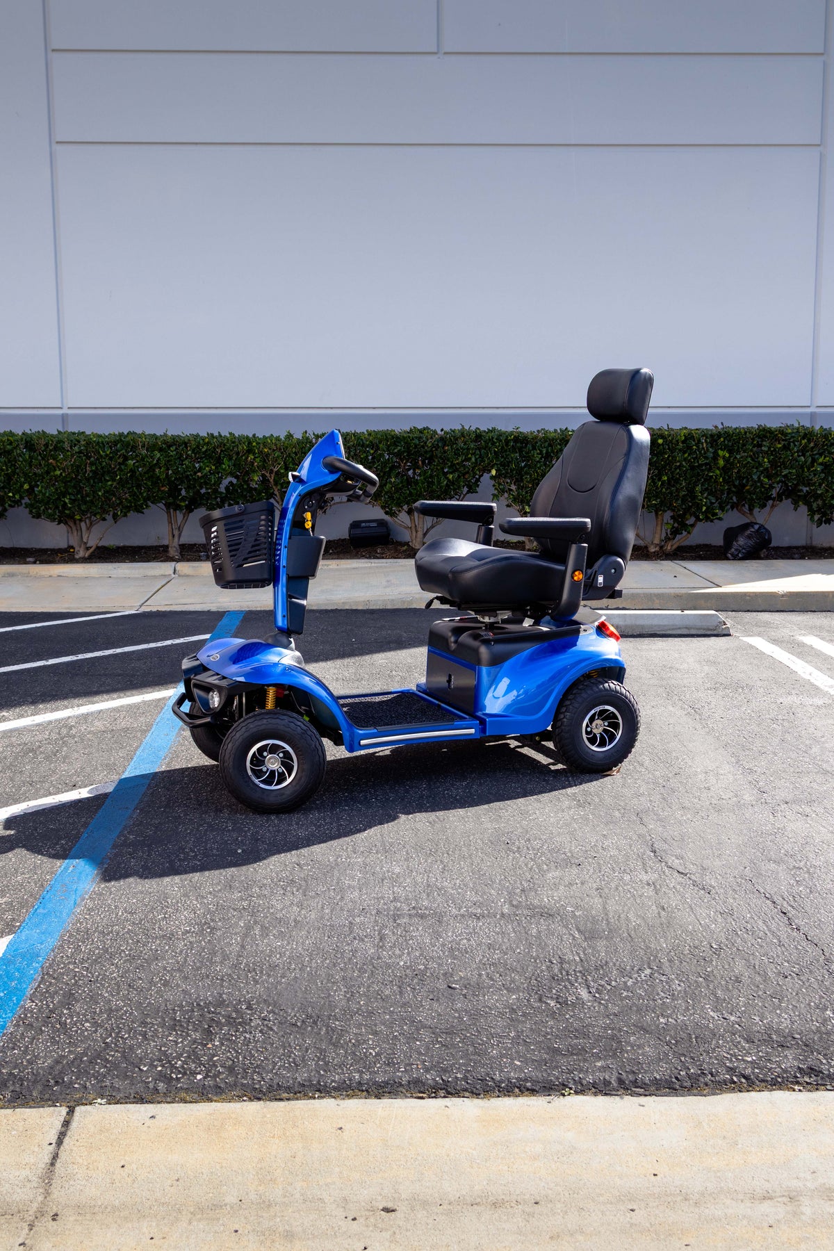SHOPRIDER - Excursion Four-Wheel Heavy Duty Mobility Scooter