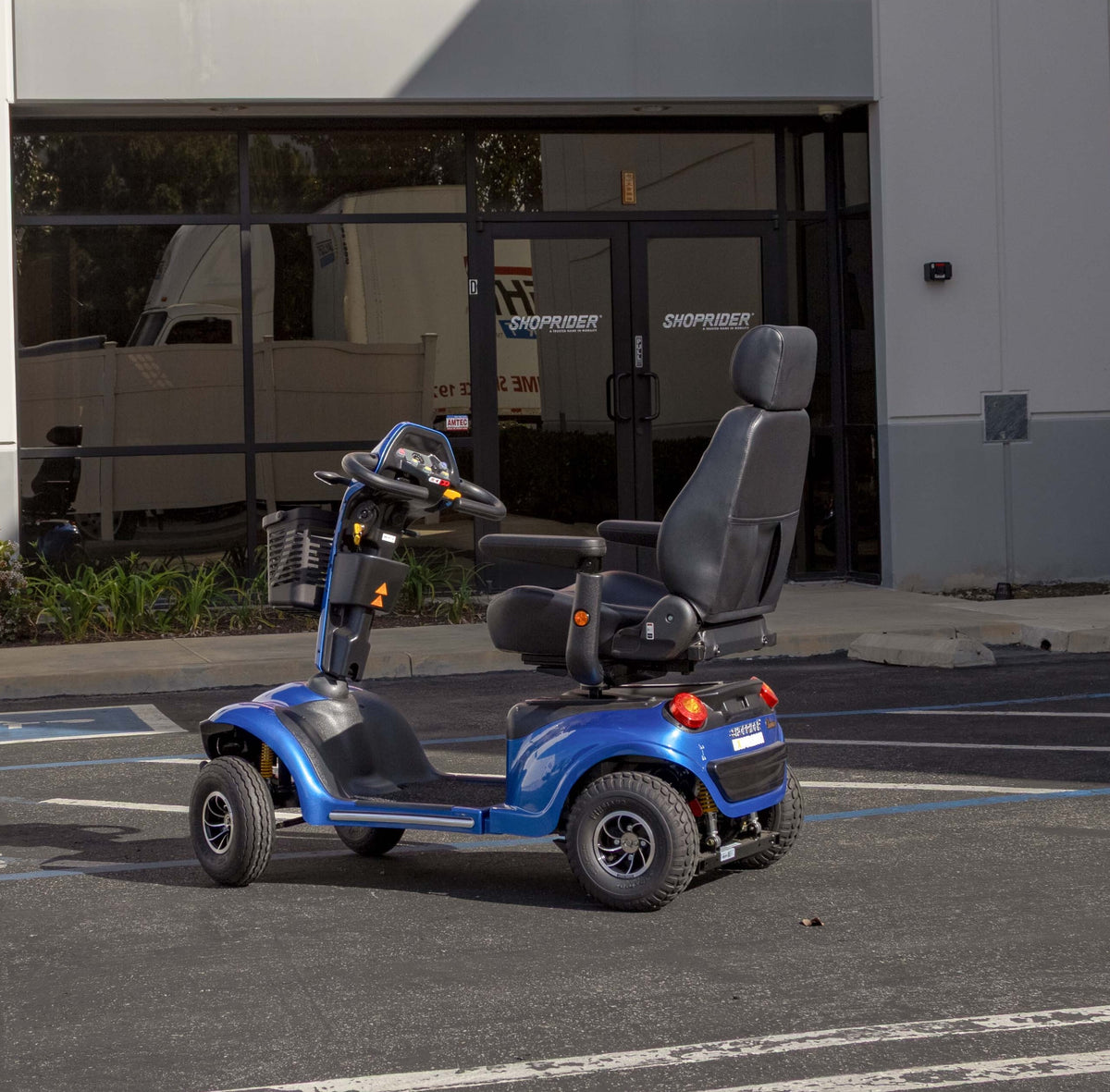SHOPRIDER - Excursion Four-Wheel Heavy Duty Mobility Scooter