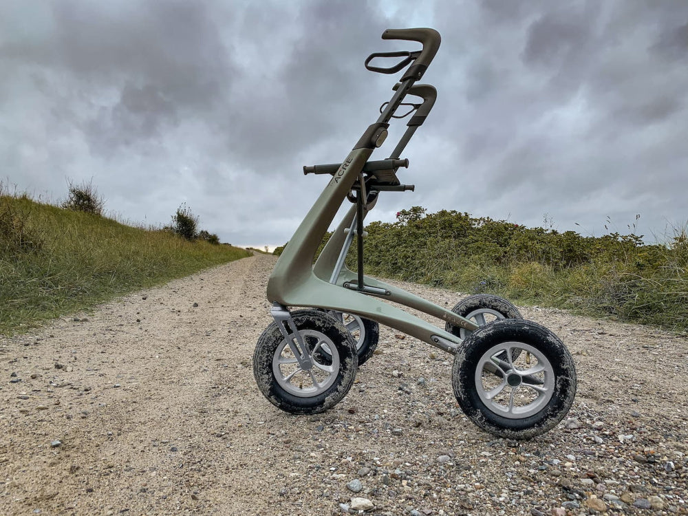 byACRE Carbon Overland all-terrain carbon fiber rollator