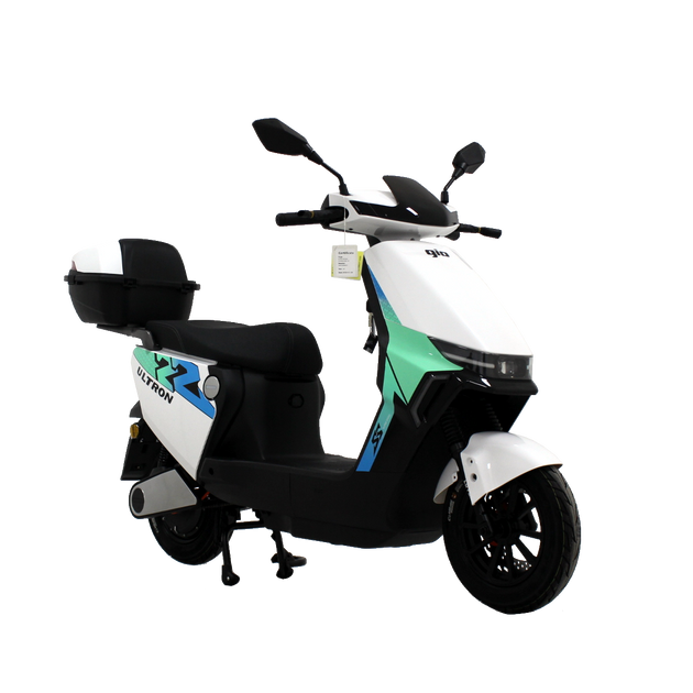 GIO Ultron eScooter with a 500W motor, 20 mph speed, 35 miles range, and sleek design. Features include hydraulic disc brakes and digital LCD display.